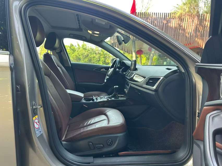 Audi A6L 2.0T Standard Edition 5