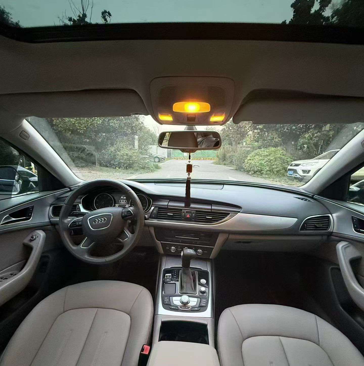 Audi A6 2.0T Automatic with Sunroof 5