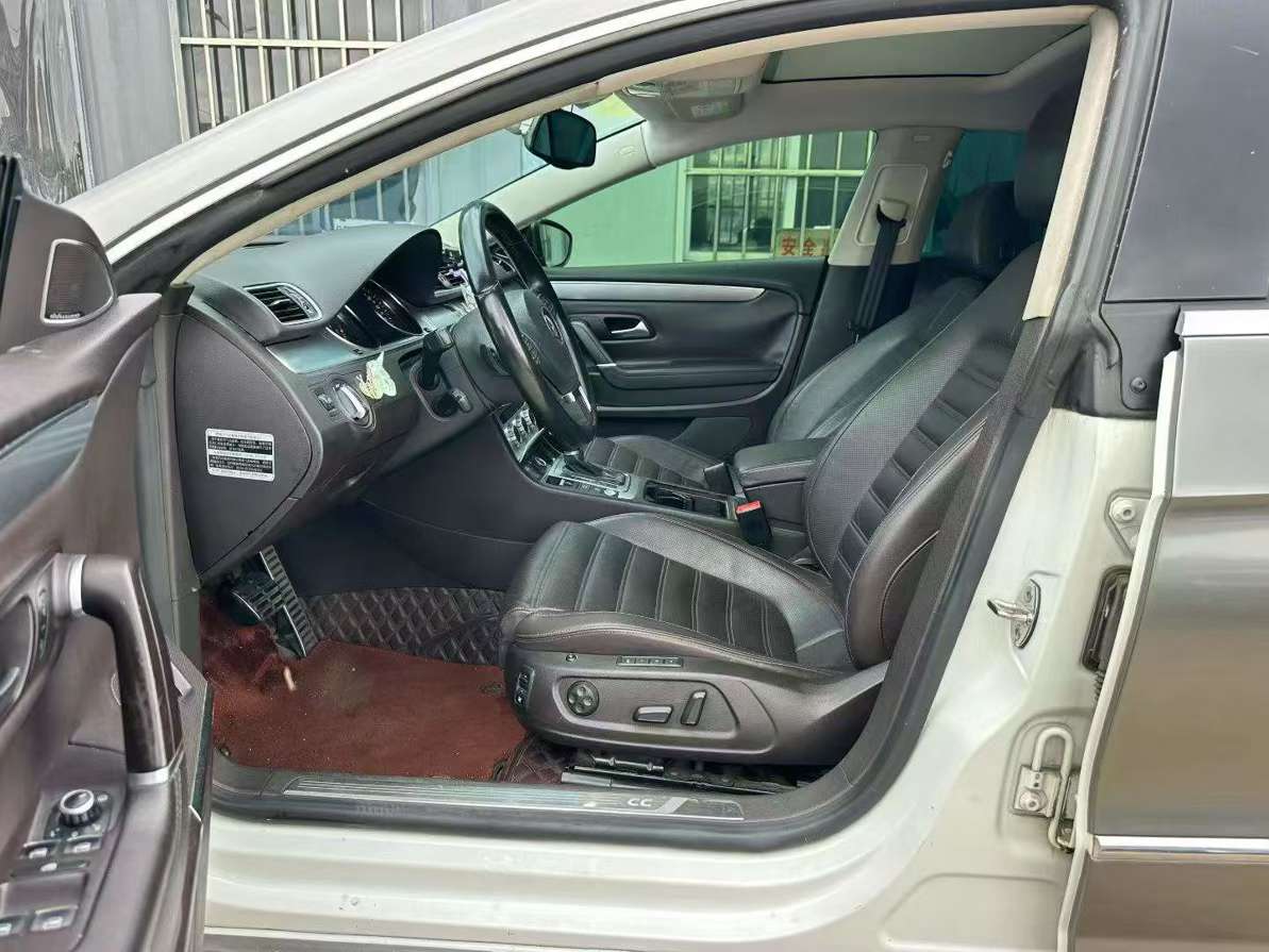 Volkswagen CC 2.0T Supreme 5
