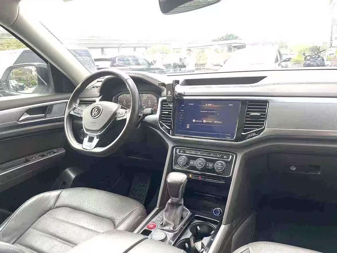 Volkswagen Teramont 2.0TSI 380TSI 4WD Luxury Edition 8