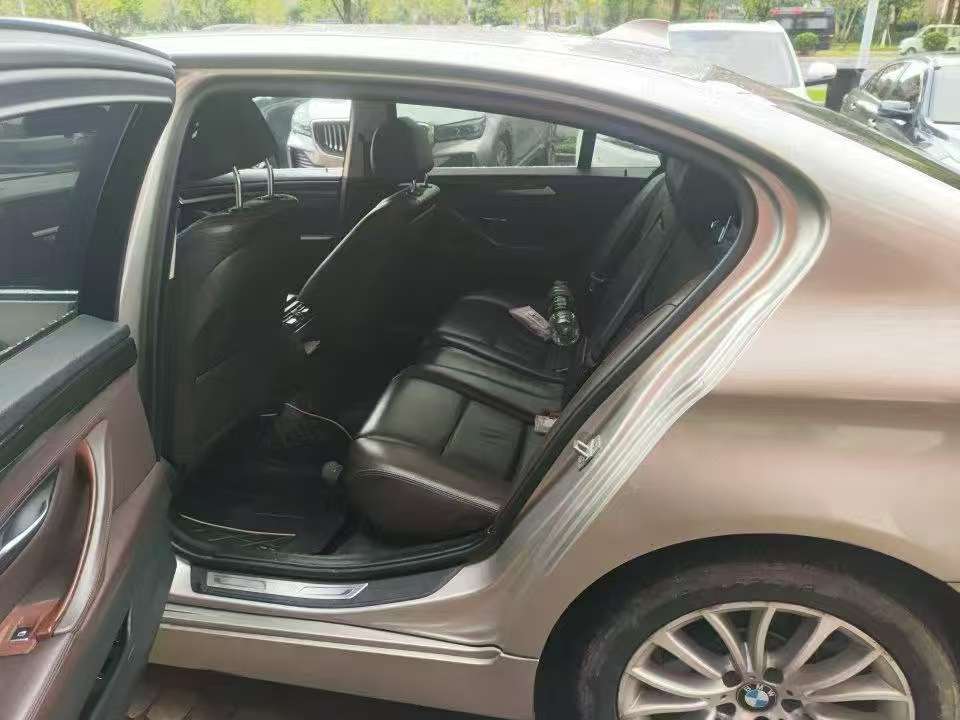 BMW 5 Series 525Li Luxury Design Package 6