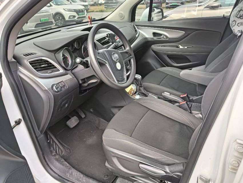 Buick Encore 3