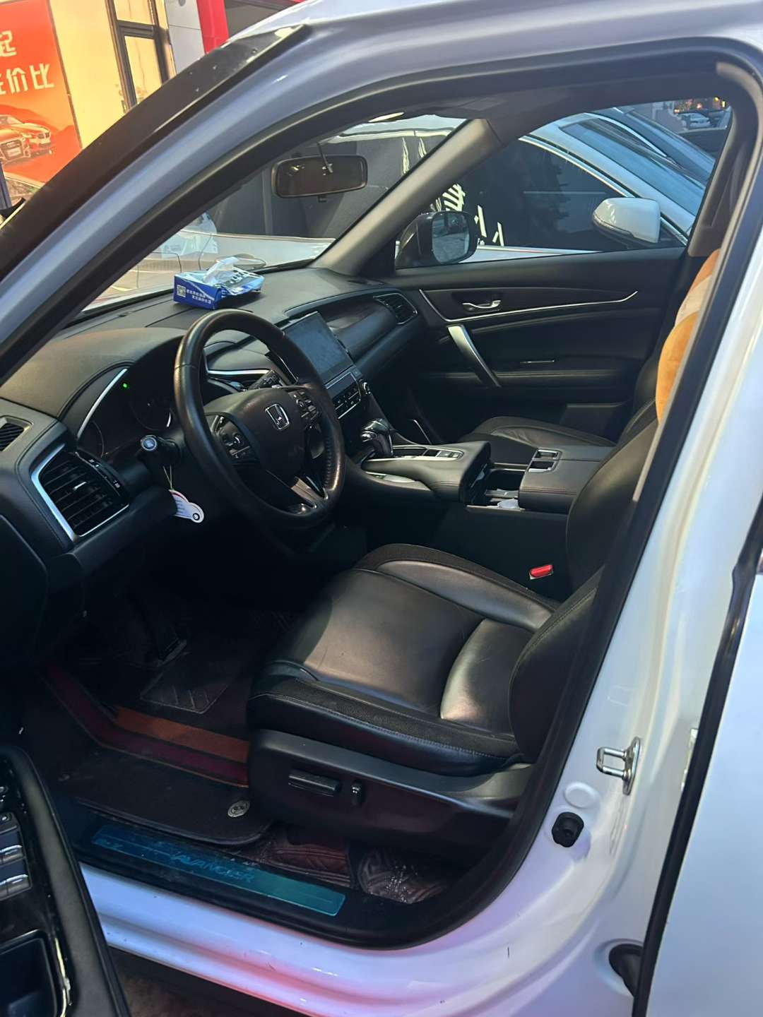 Honda Avancier 1.5T Luxury Edition 2