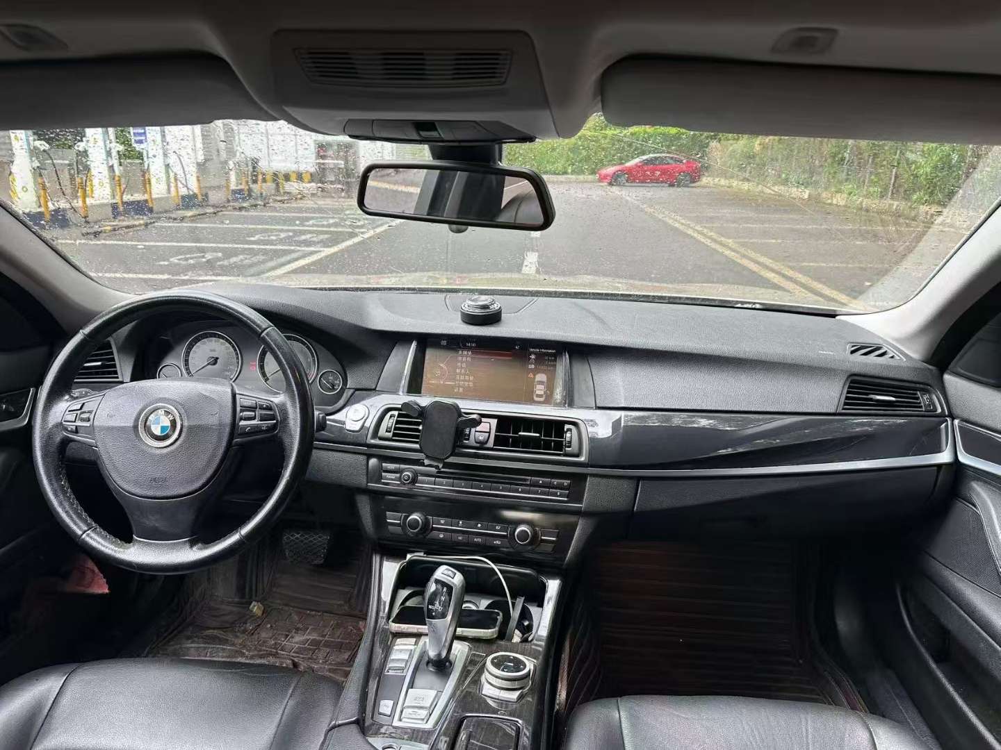 BMW 5 Series 2.0T Elegant Edition 5