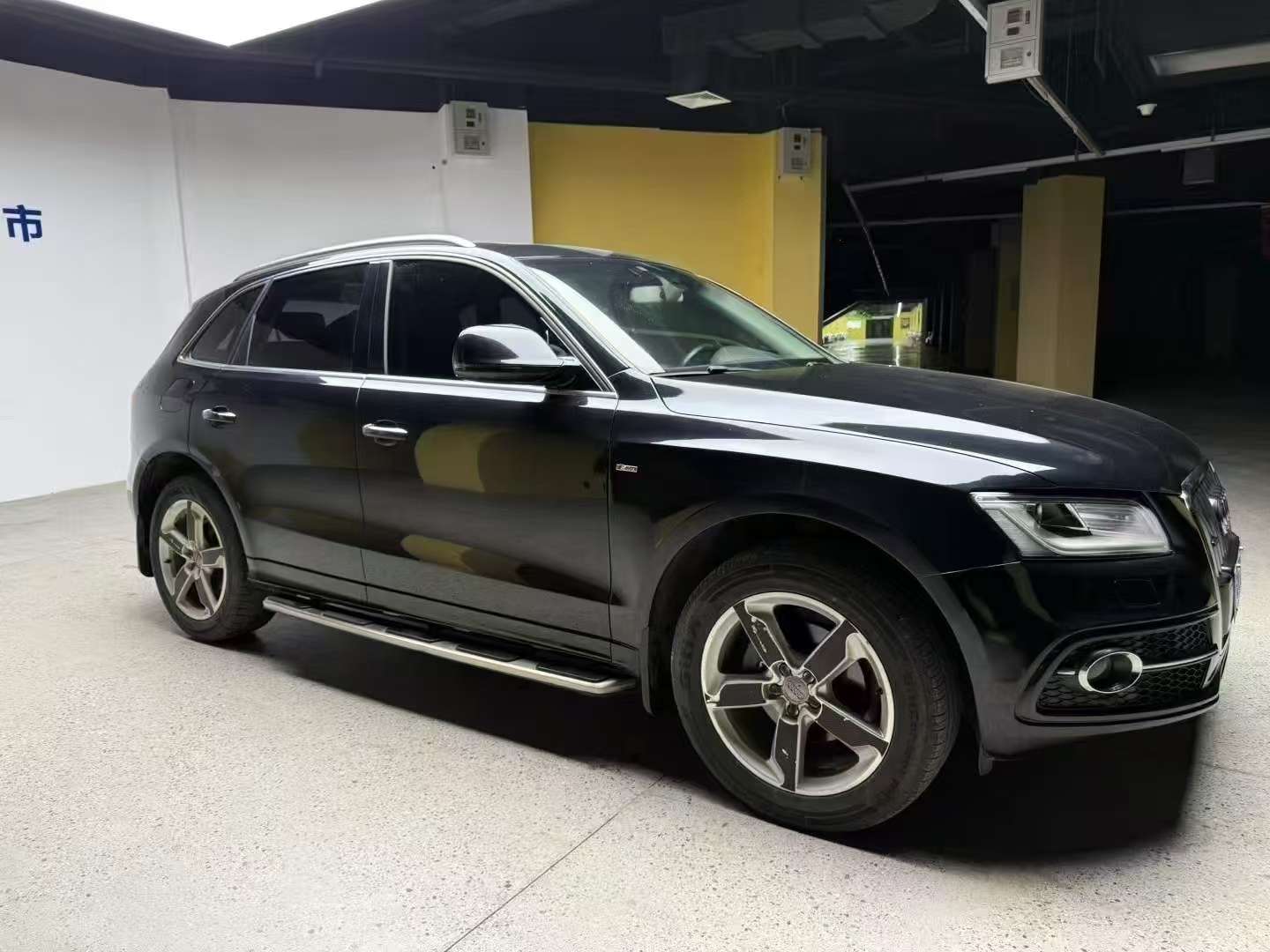 Audi Q5 2.0T AWD Technology 3