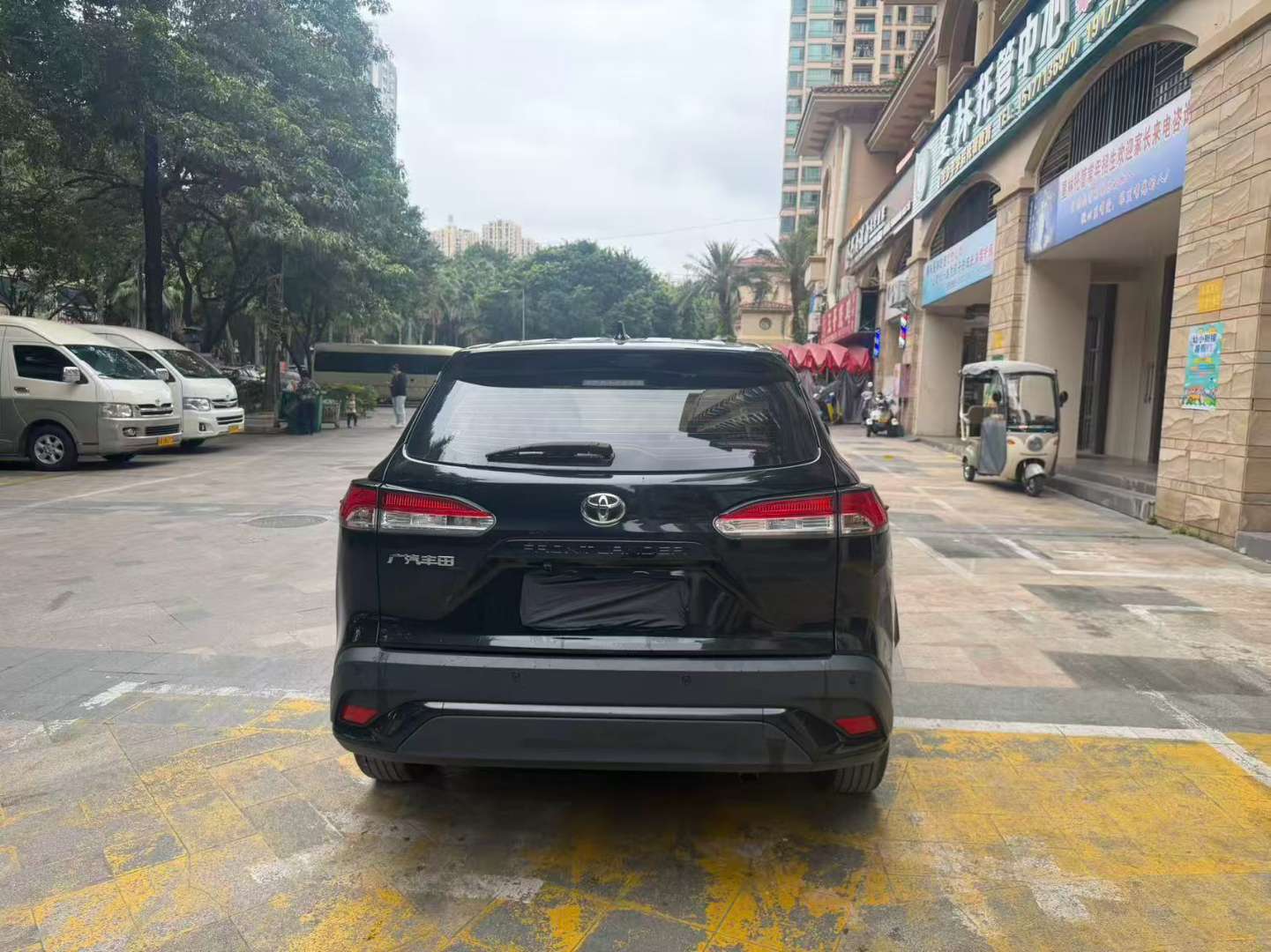 Toyota Frontlander 2.0 Automatic Elite Edition Navigation 3