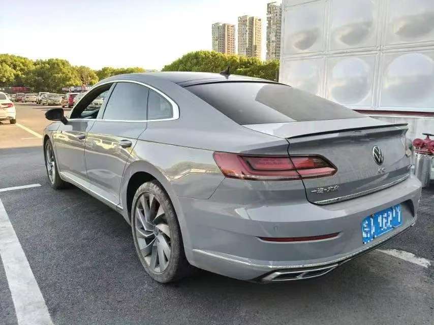 Volkswagen CC 2.0T 380TSI Dazzling Edition 4