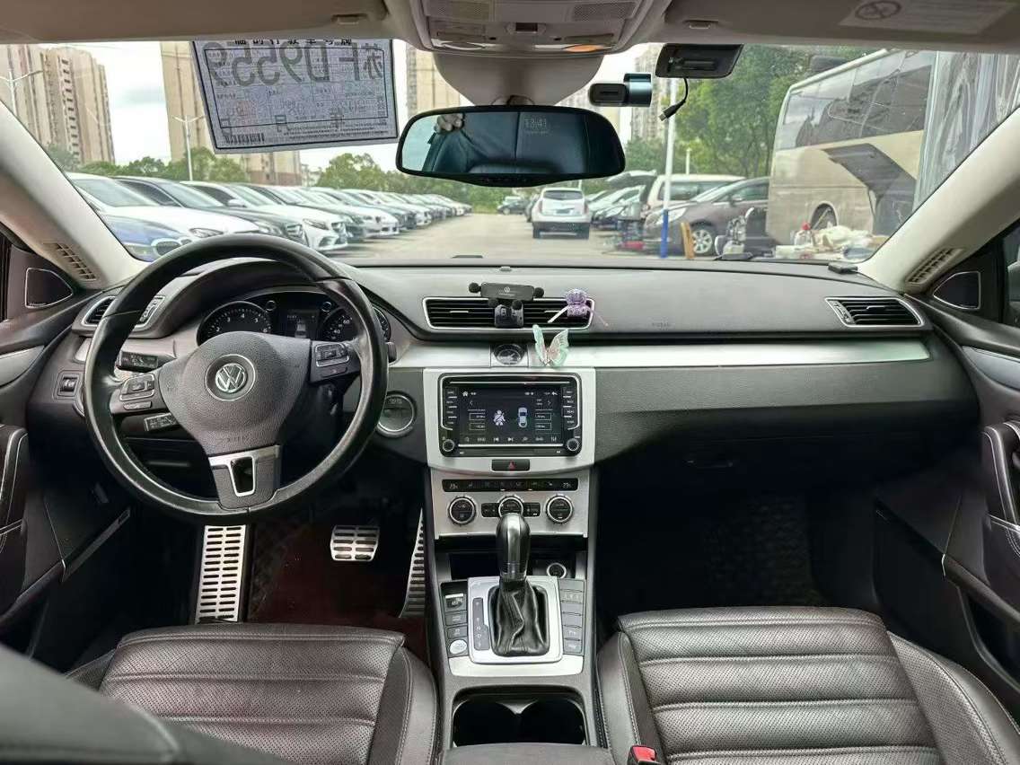 Volkswagen CC 2.0T Supreme 8