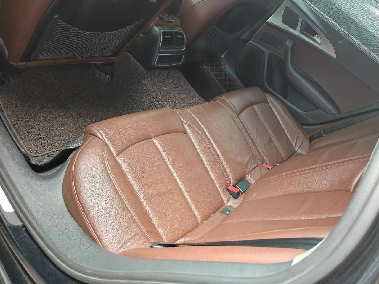 Audi A6L 2.0T Standard Edition 6