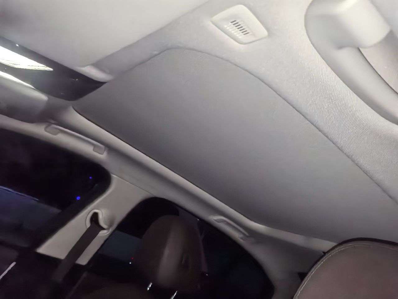 BMW i3 eDrive35L 6
