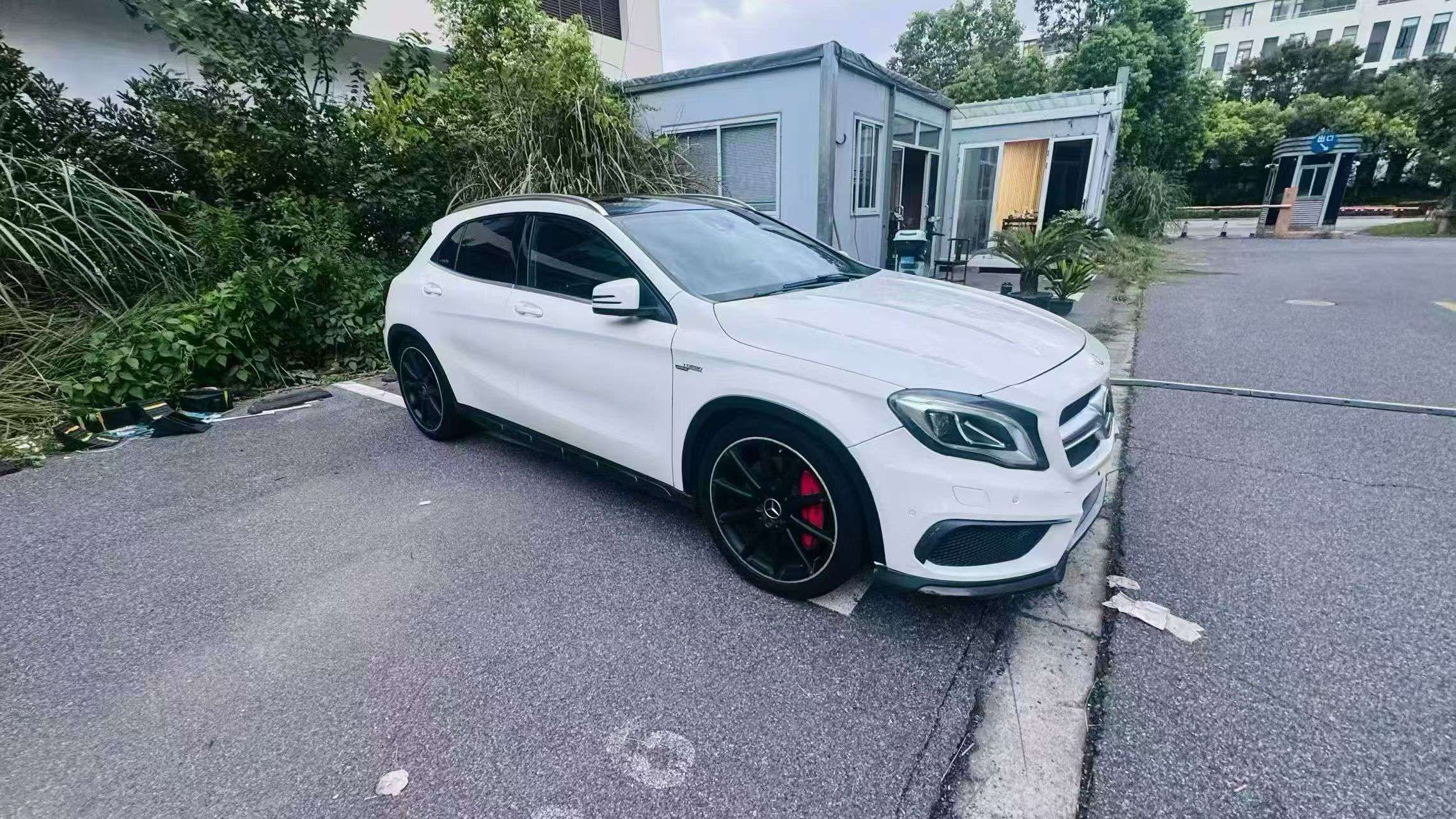 Mercedes-Benz GLA 2015 A45 AMG 6