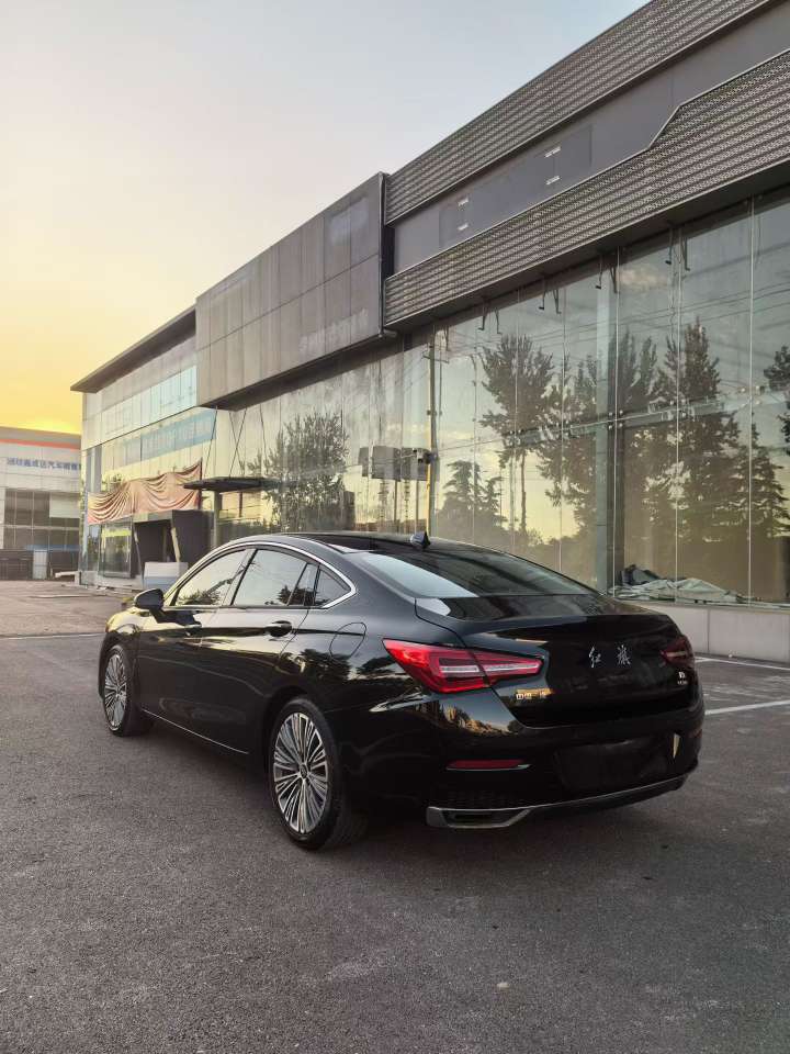 Hongqi H5 1.5T Automatic High Configuration 4