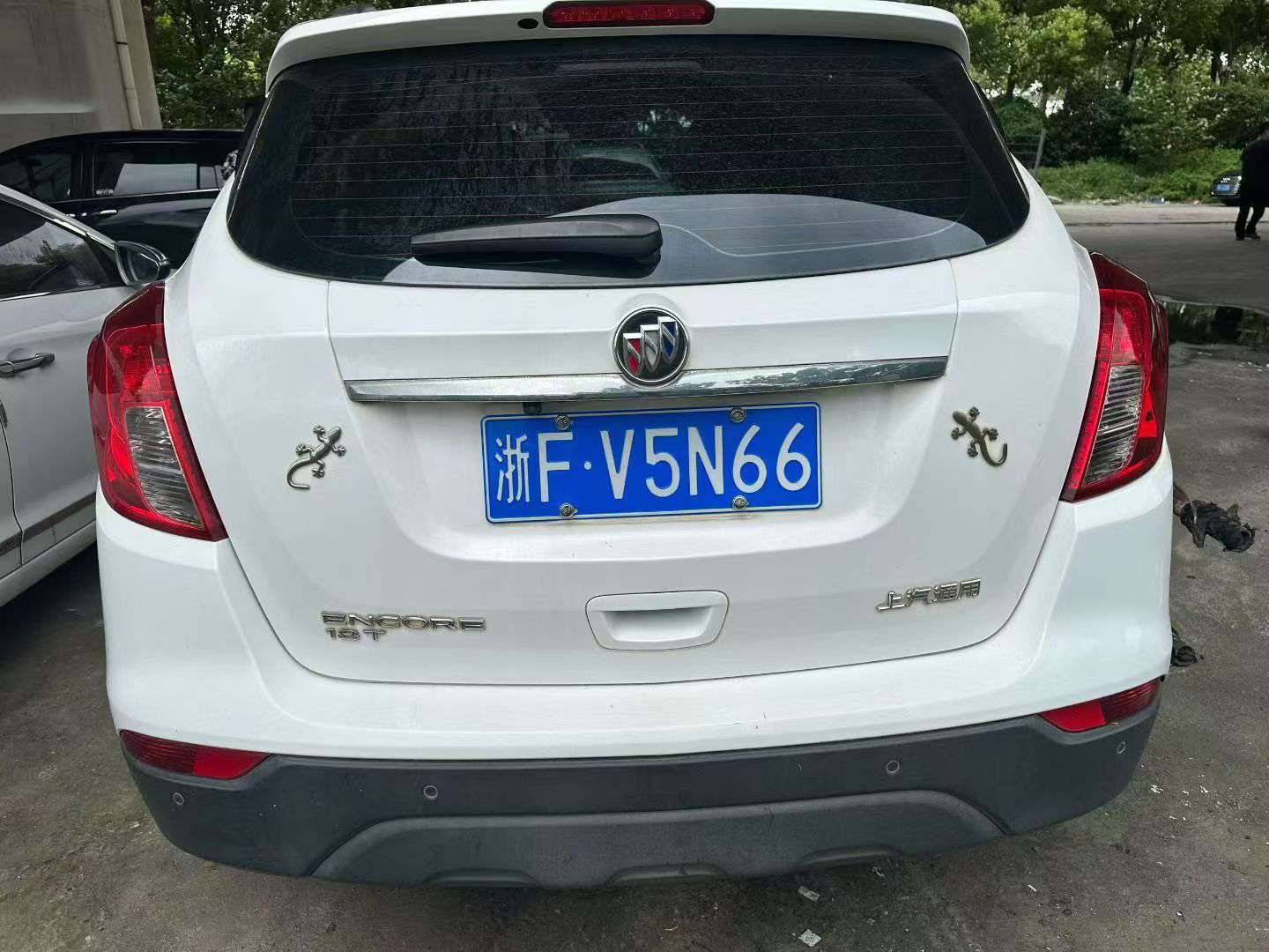 Buick Encore 8
