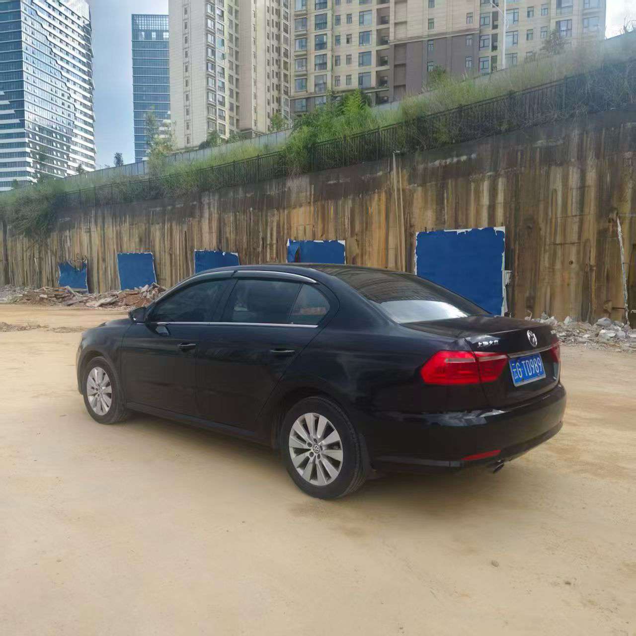 Volkswagen Lavida 5