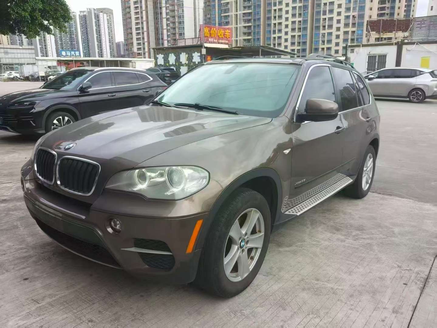 BMW X5 3.0T US Spec