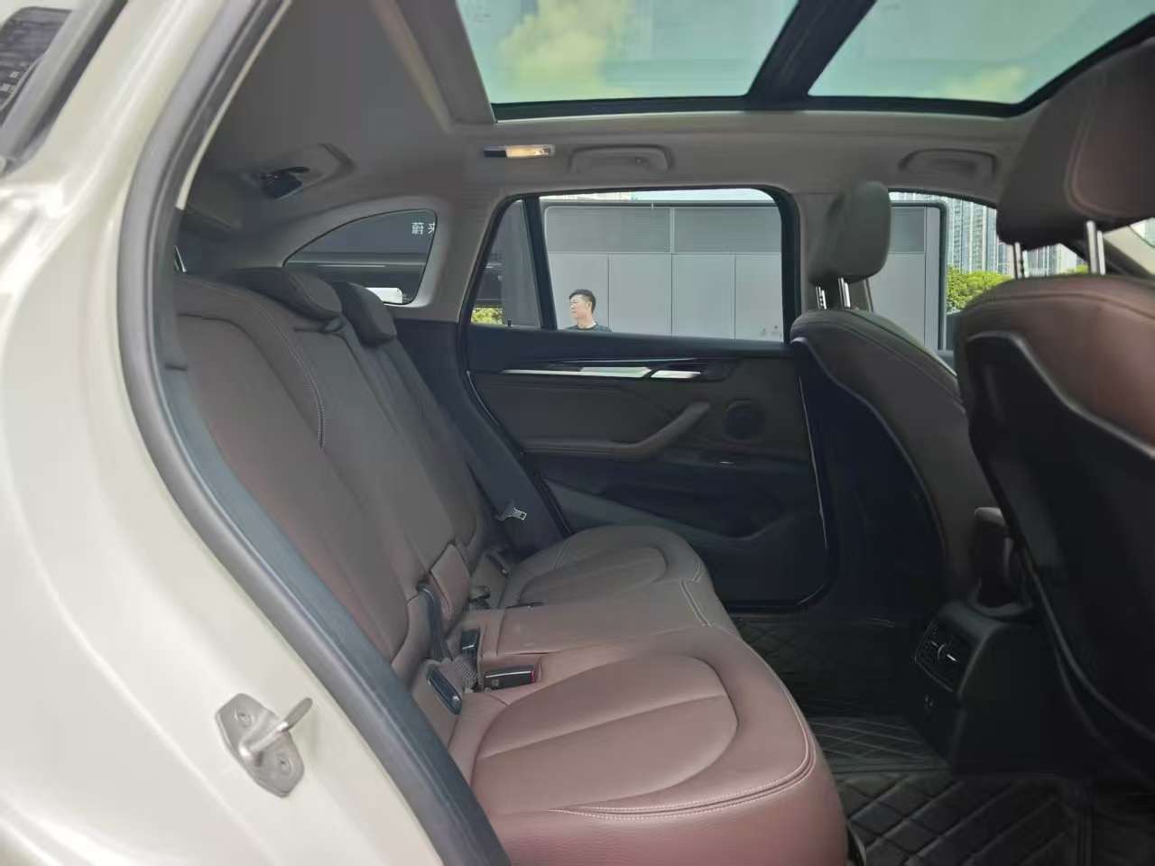 BMW X1 4WD 2.0T Premium Edition 8