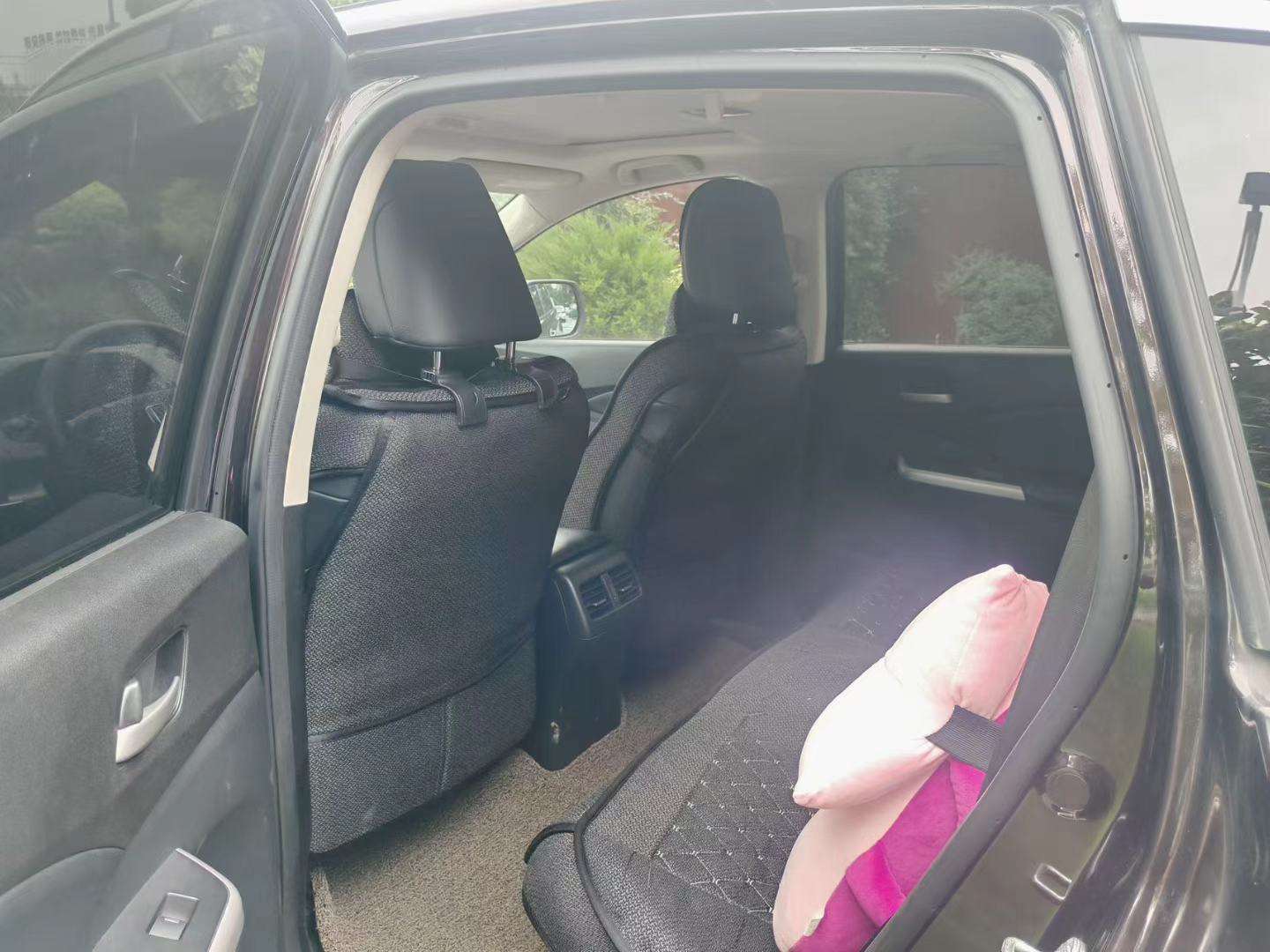 Honda CR-V 2.4 Luxury Trim 6