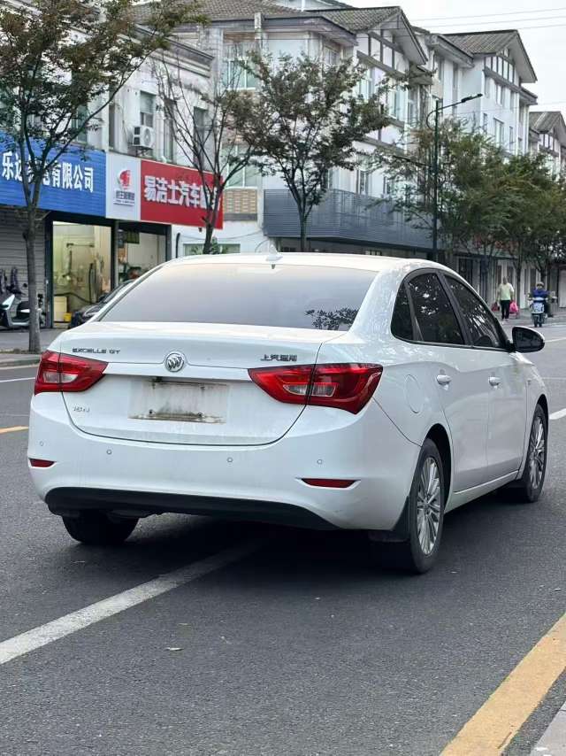 Buick Excelle 7
