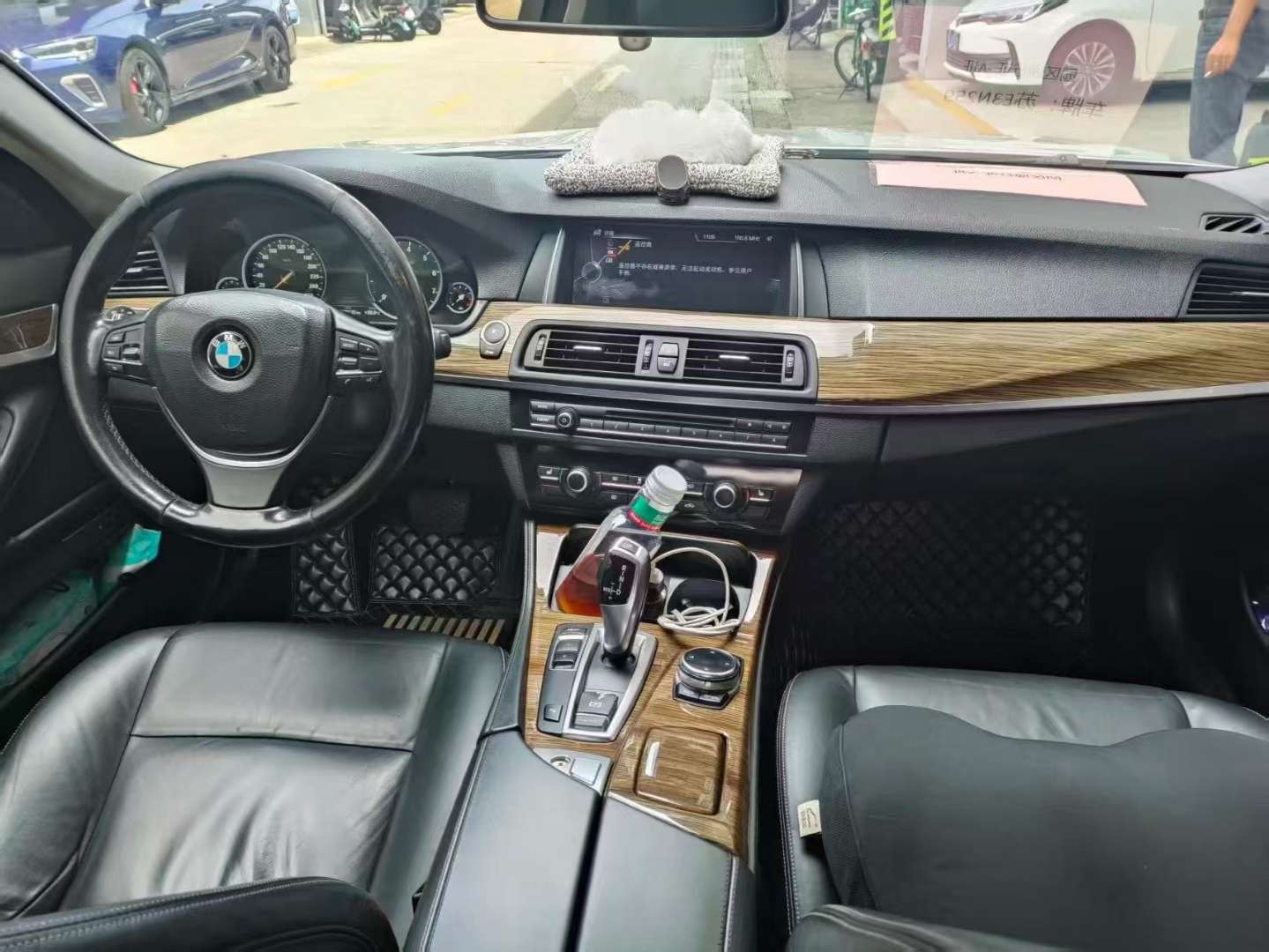 BMW 5 Series 2014 2.0T Luxury Design Package 3