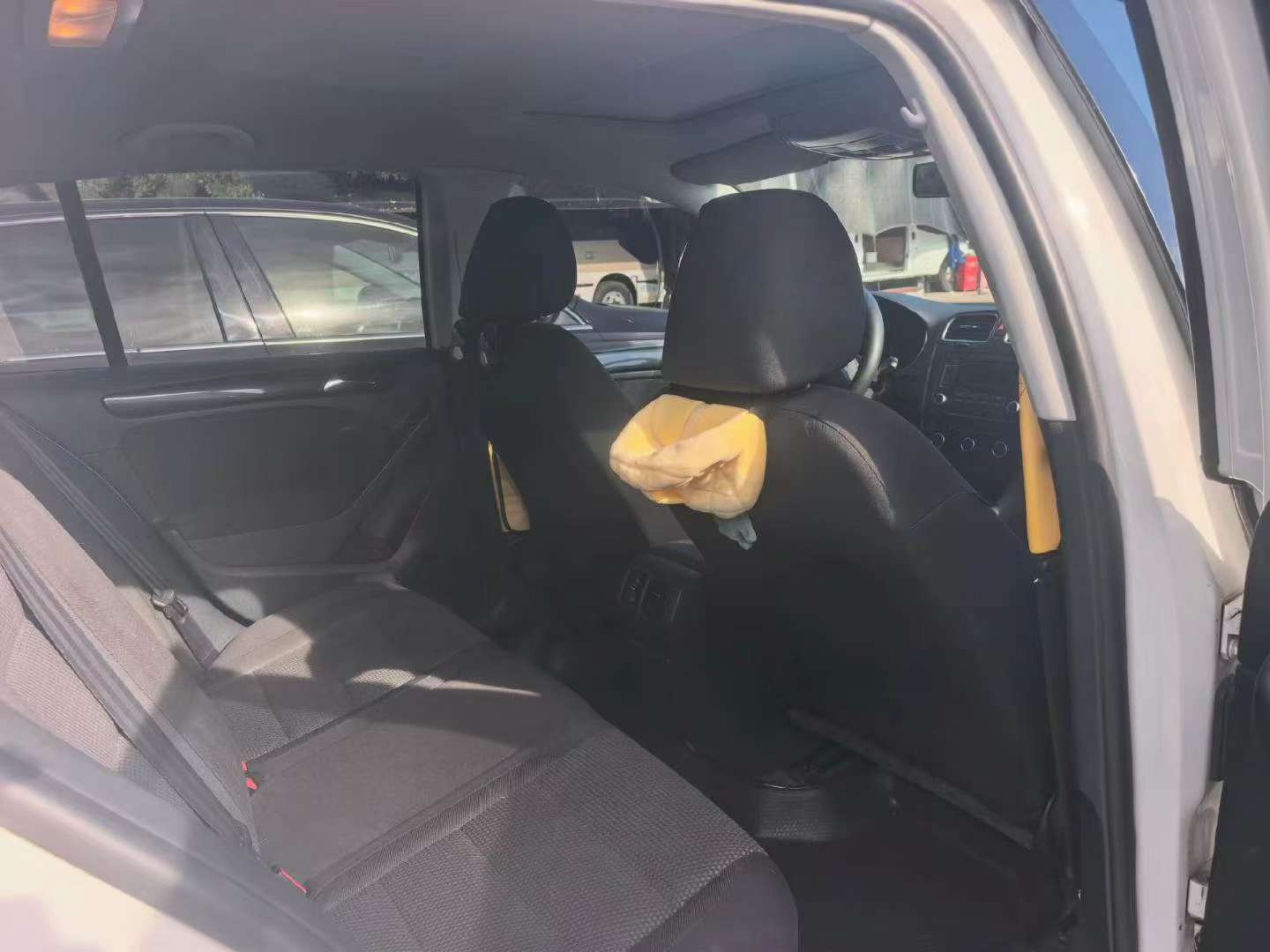 Volkswagen Golf 2012 1.4T Automatic Sunroof 3