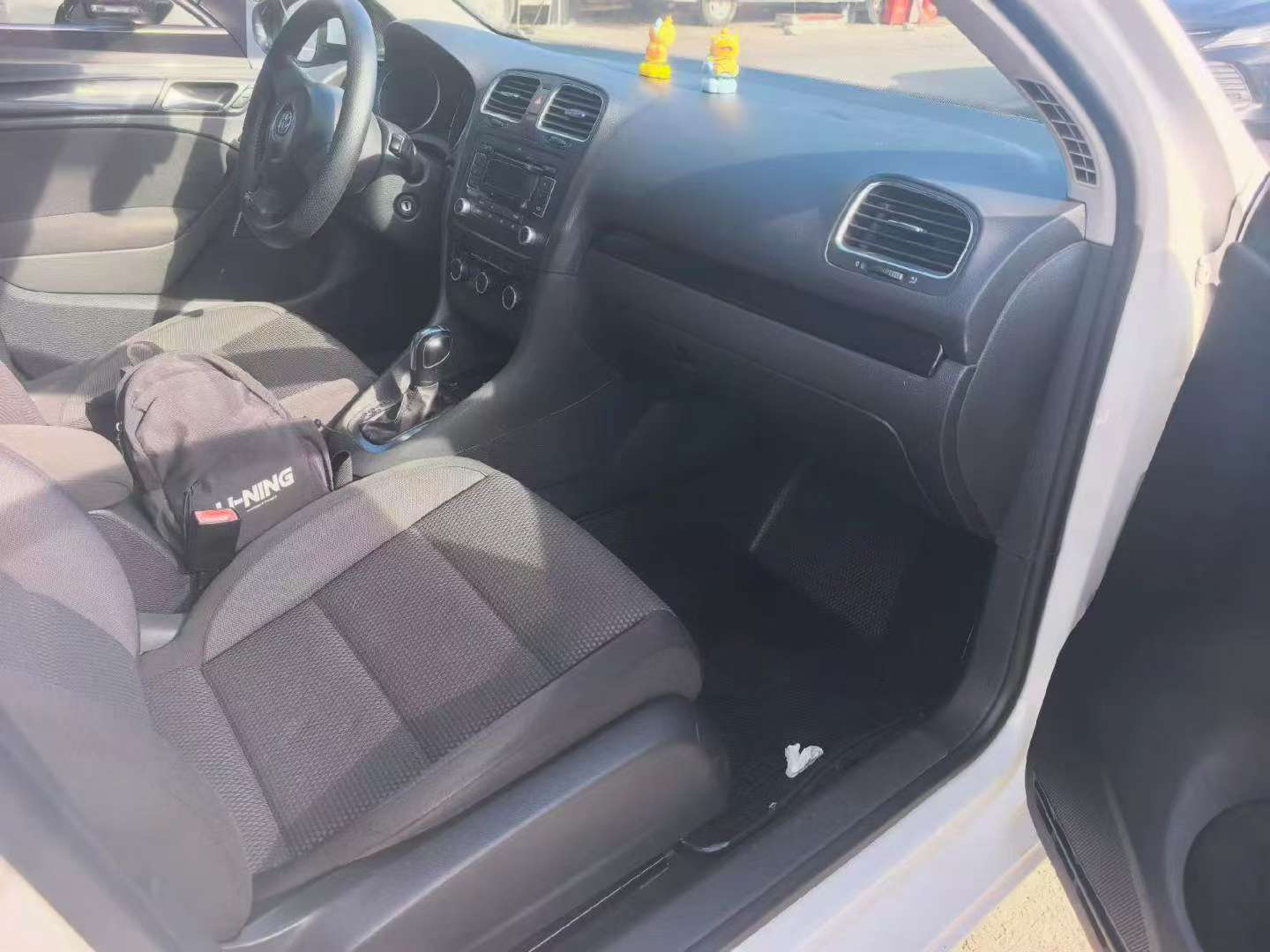 Volkswagen Golf 2012 1.4T Automatic Sunroof 4
