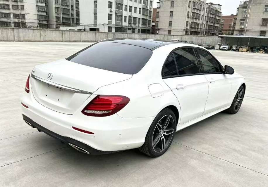 Mercedes-Benz E-Class 2017 E300 2.0T Sport Edition 2