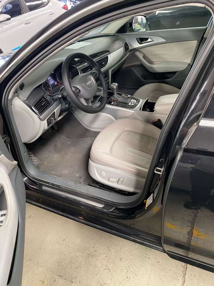 Audi A6L 2014 2.0T 6