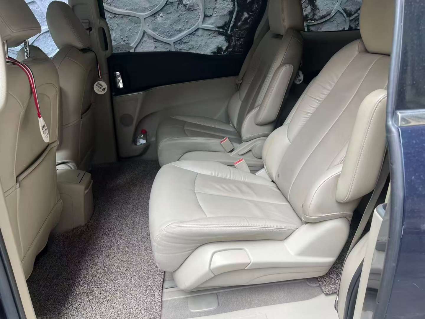 Buick GL8 2.5L Luxury Edition 6