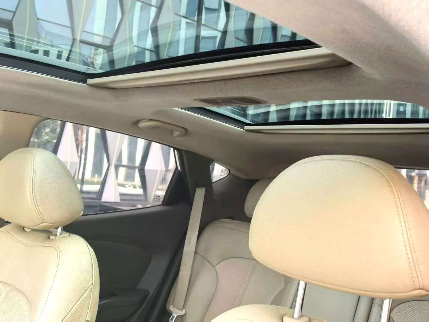 Hyundai ix35 2014 Automatic with Sunroof 7
