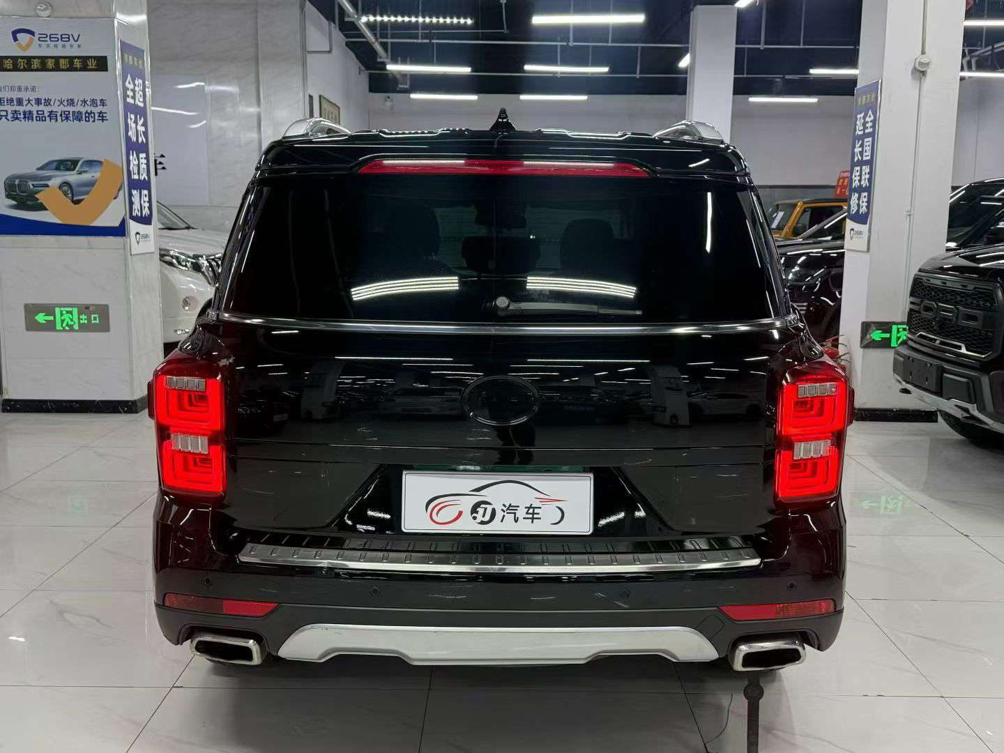 GAC Trumpchi GS8 2017 2.0T AWD 7-Seater Luxury 5