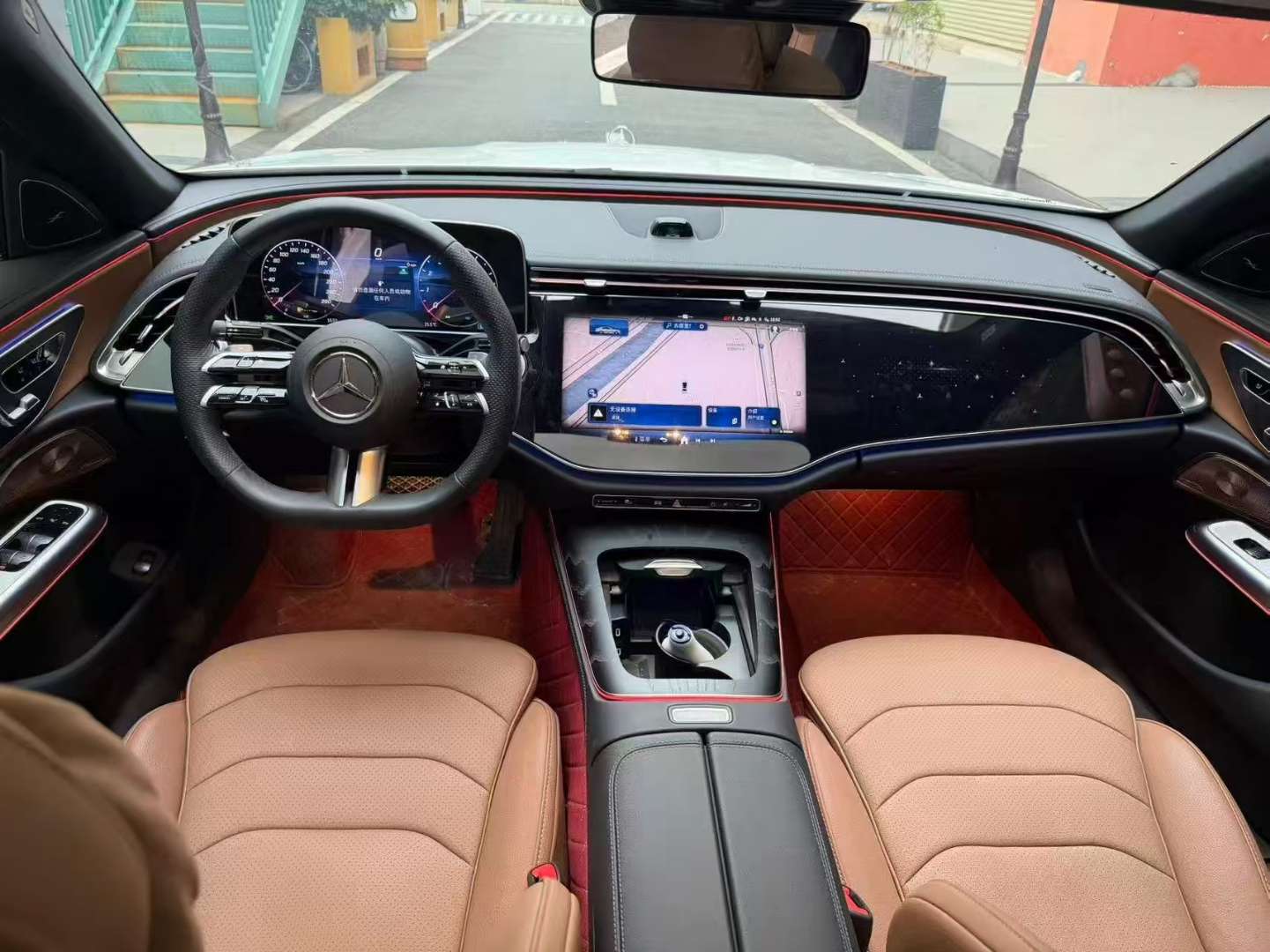 Mercedes-Benz E-Class E300L Facelift Sport Luxury 2.0T 5