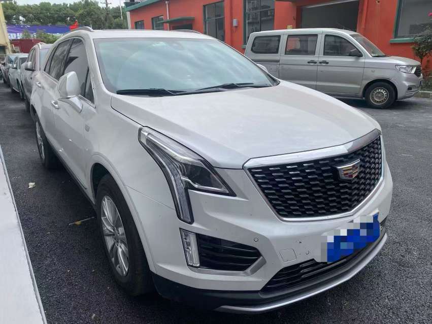 Cadillac XT5 2.0T FWD Luxury 3