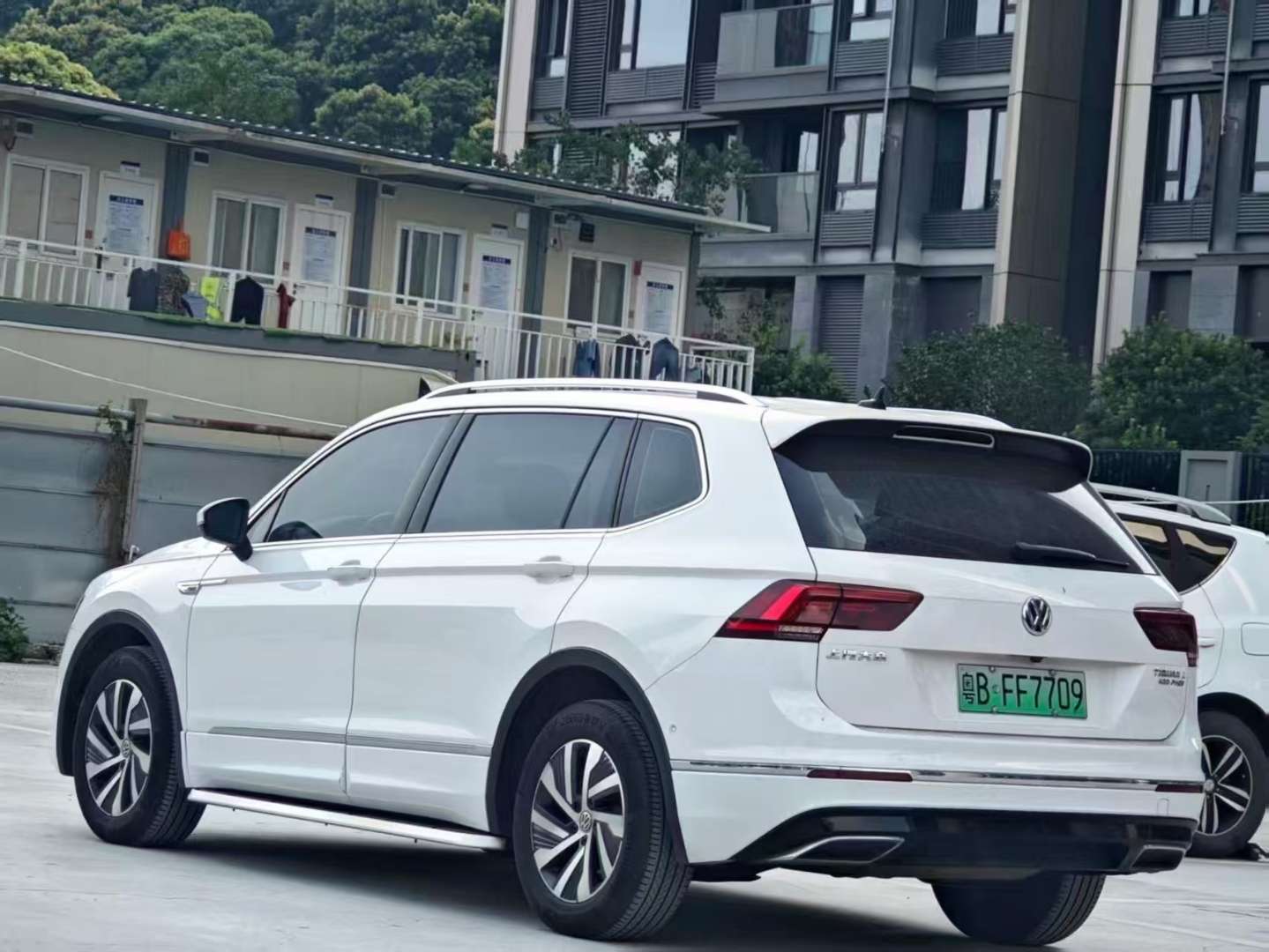 Volkswagen Tiguan L 2020 430 PHEV Plug-in Hybrid Flagship 1.4T 3