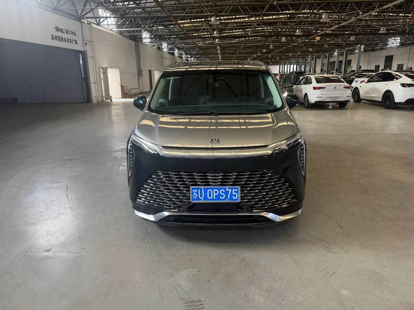 Buick Century Guan Shan Fei Xue