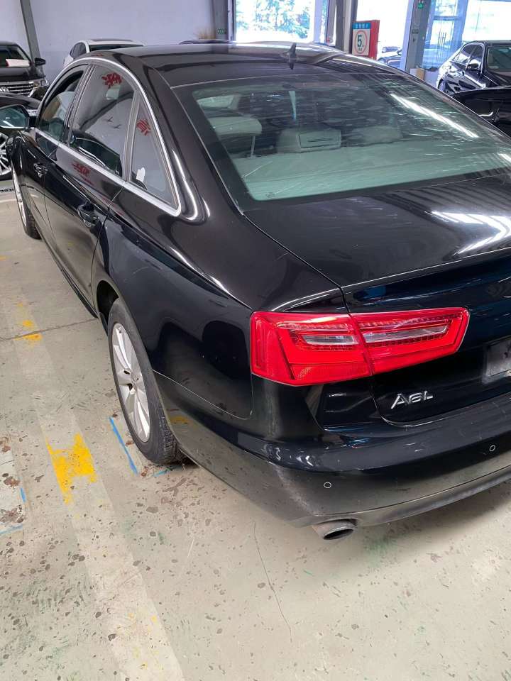 Audi A6L 2014 2.0T 4