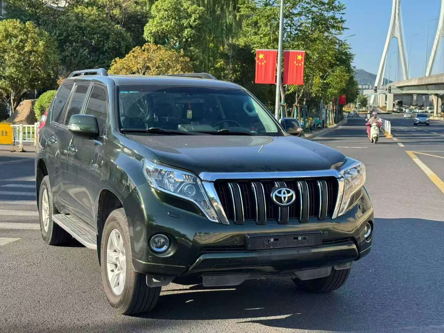 Toyota Prado 4.0L CN Spec 5-Seater 3