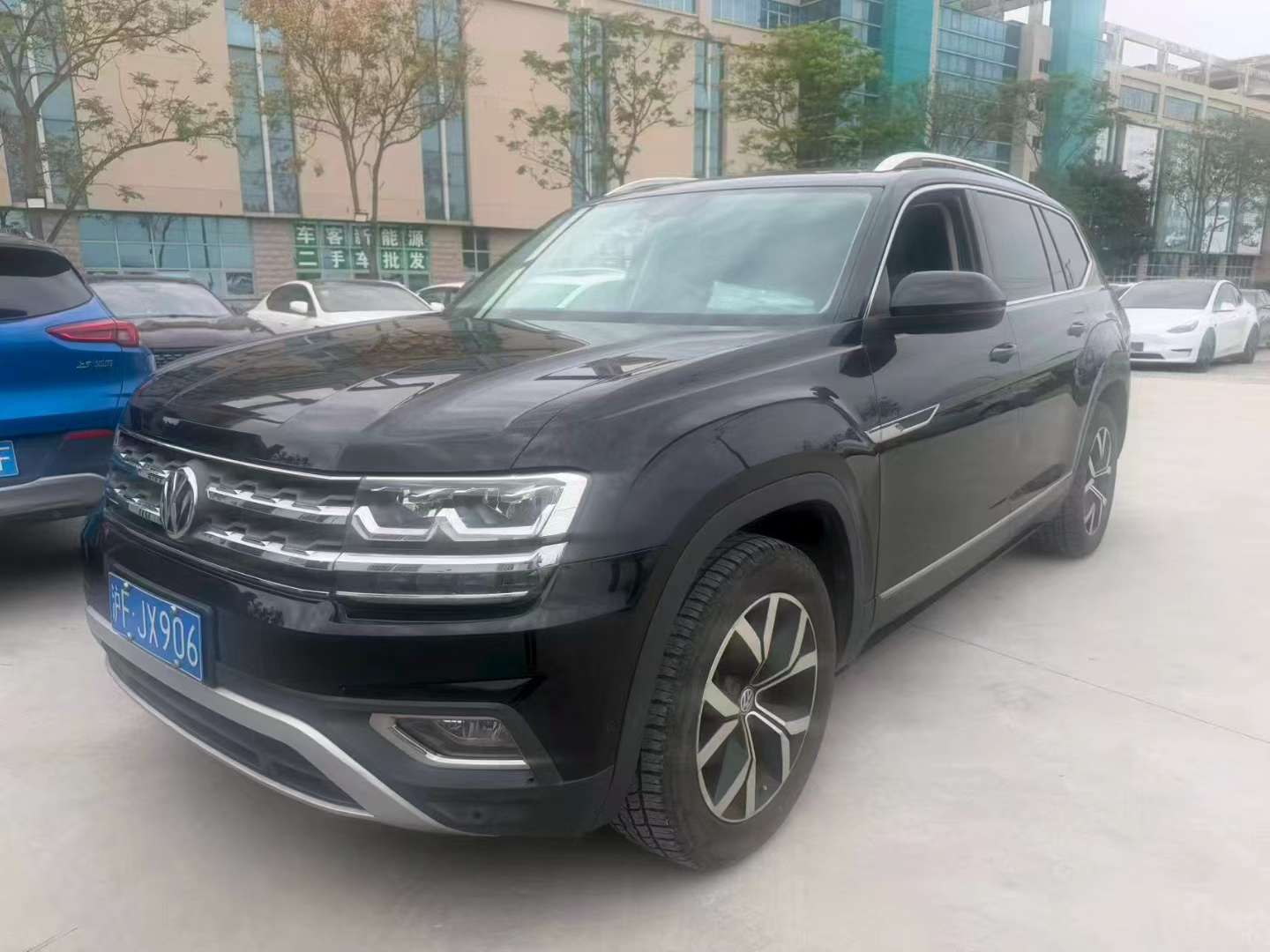 Volkswagen Teramont 2018 330 Luxury 7-Seater 3