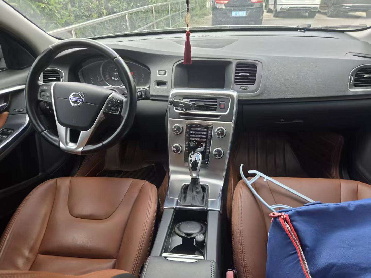 Volvo S60 5