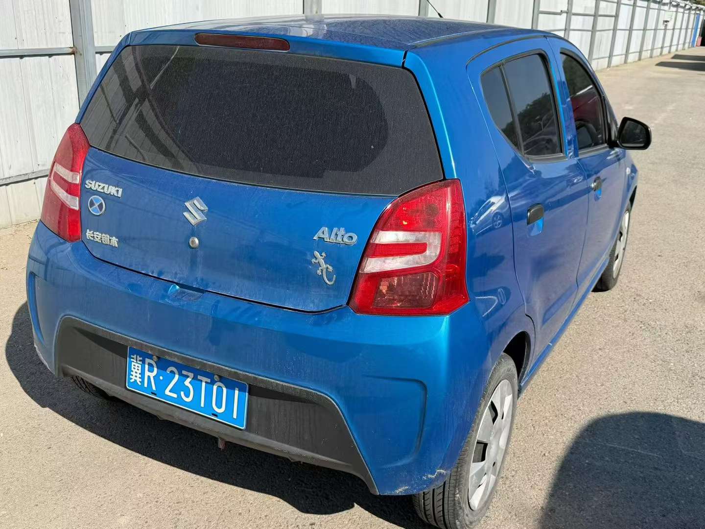 Suzuki Alto 4