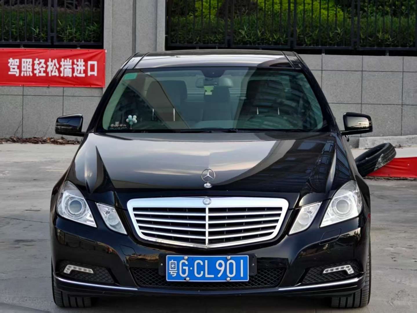 Mercedes-Benz E-Class 2009 3.0 Automatic Panoramic Sunroof Elegance 2