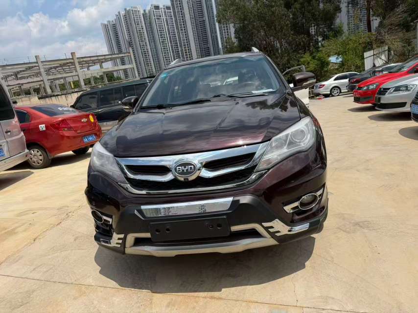 BYD S7 2.0T Automatic 7-Seater