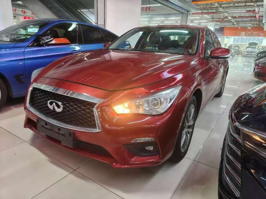 Infiniti Q50L 2