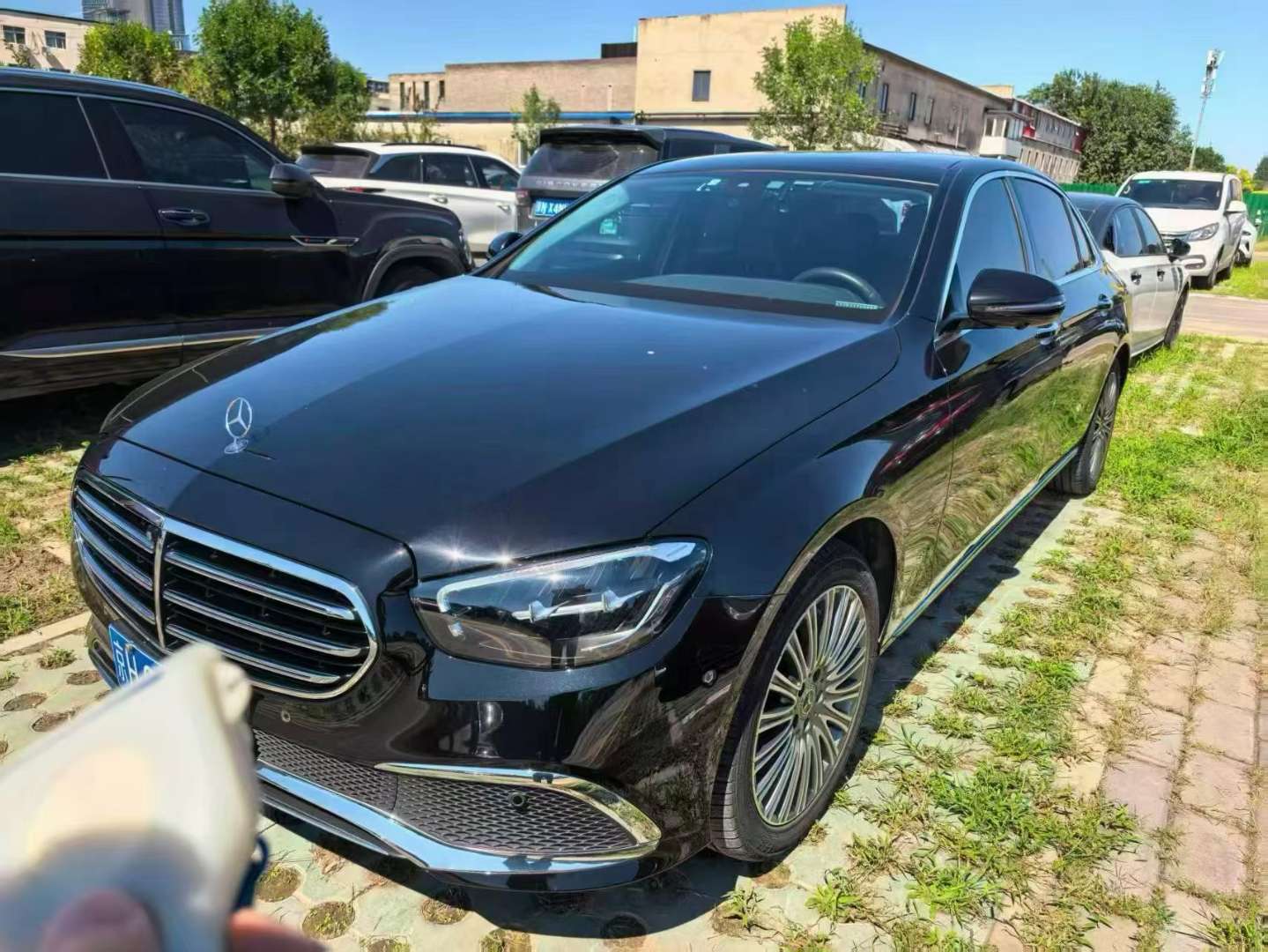 Mercedes-Benz E-Class E300L Style