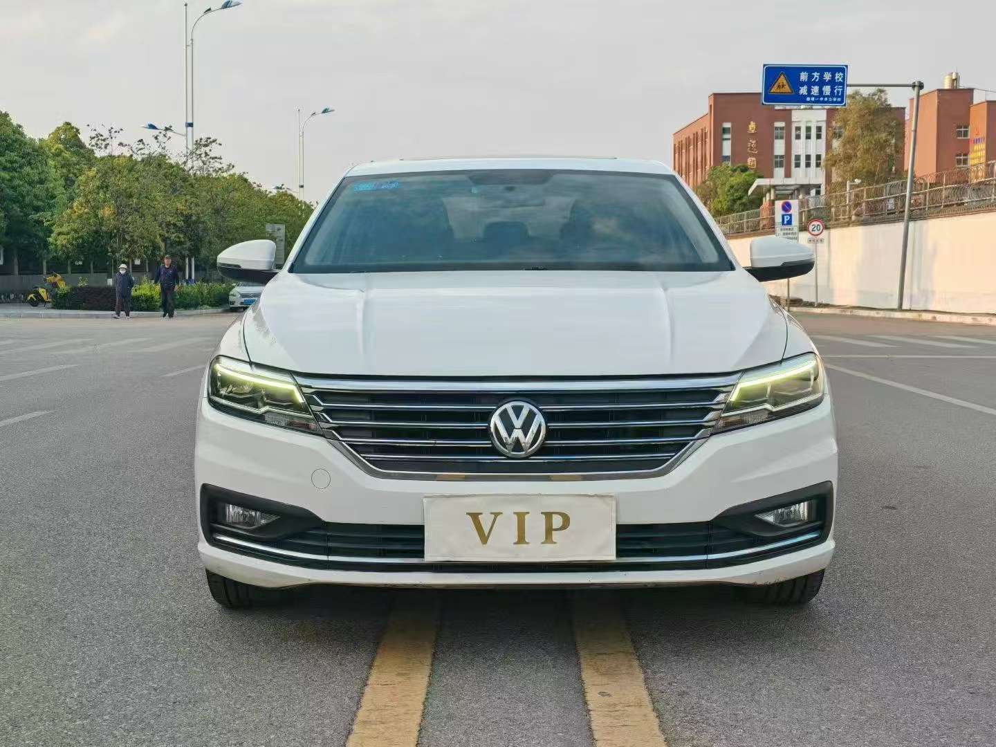 Volkswagen Lavida 1.4T 280 High Power High Trim 2