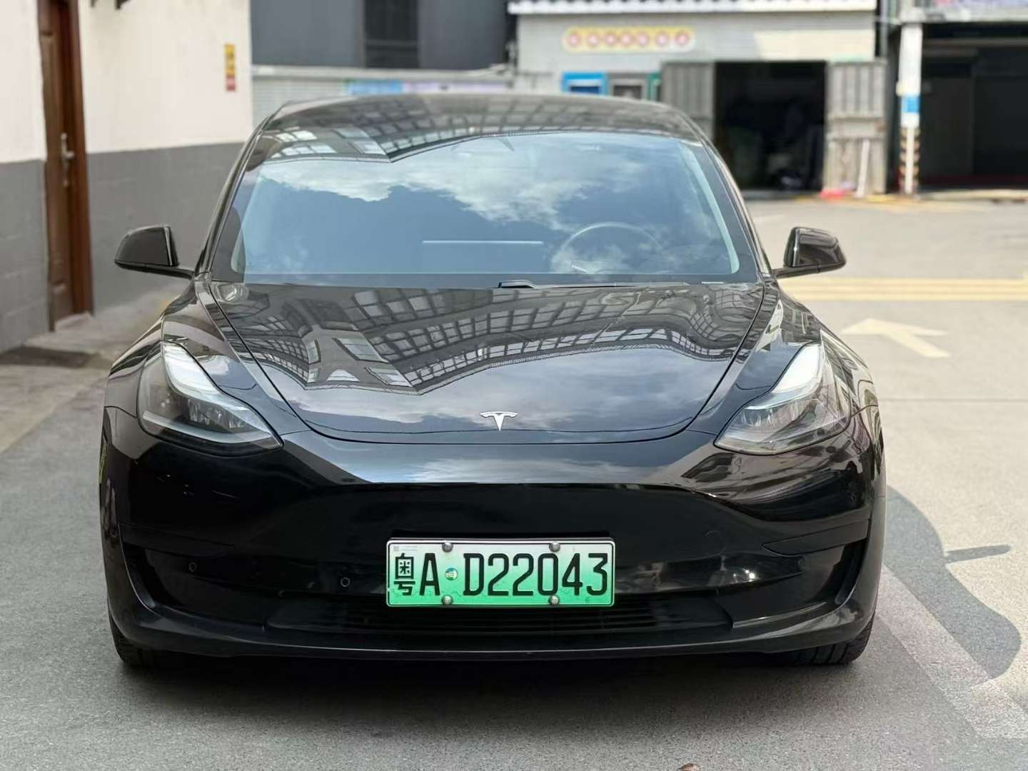 Tesla Model 3 Standard Range Rear-Wheel Drive Plus