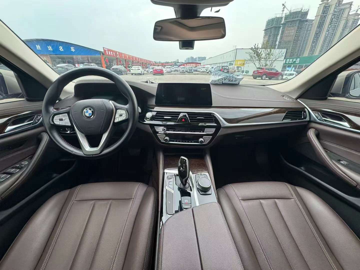 BMW 5 Series 525Li 2.0T 5