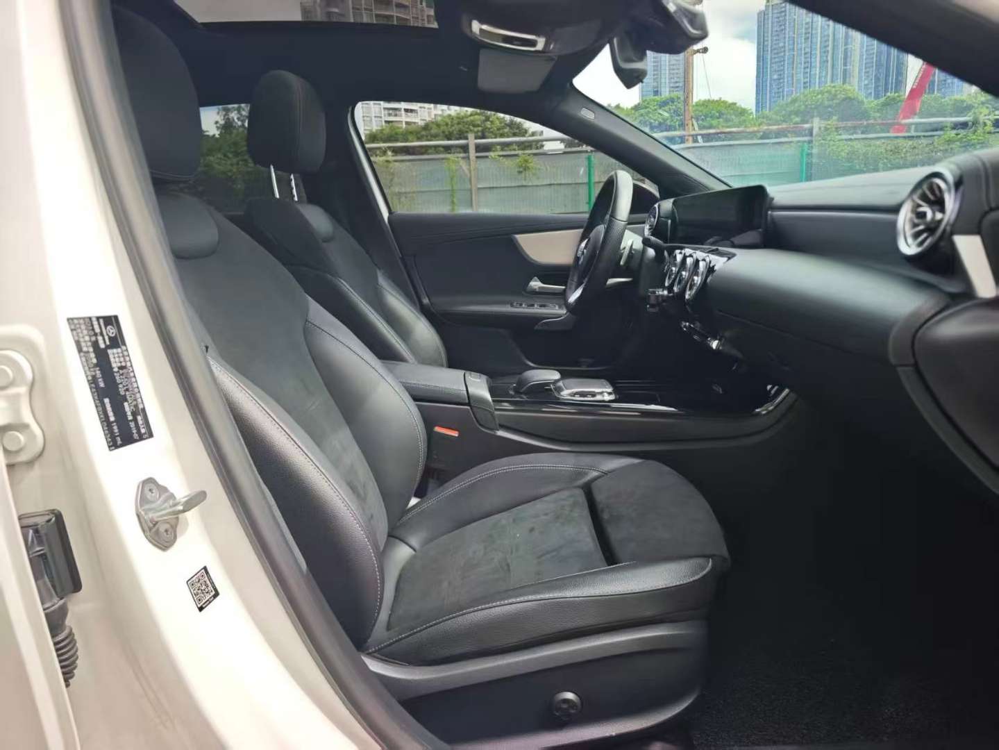 Mercedes-Benz A-Class 2019 A220L 4MATIC Sport Sedan 7