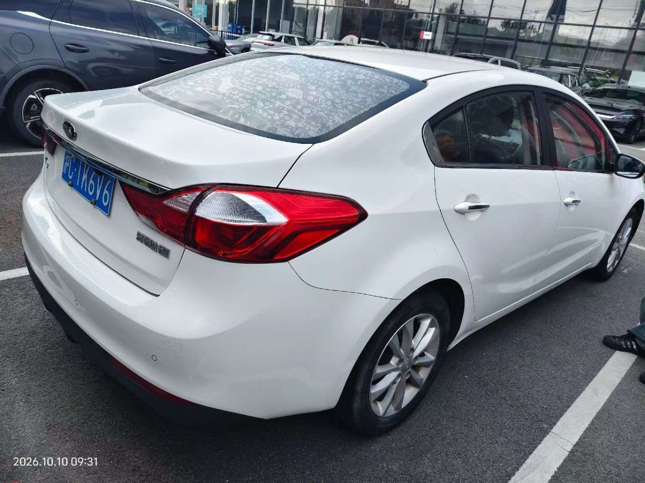 Kia K3 1.6L GL Edition 9