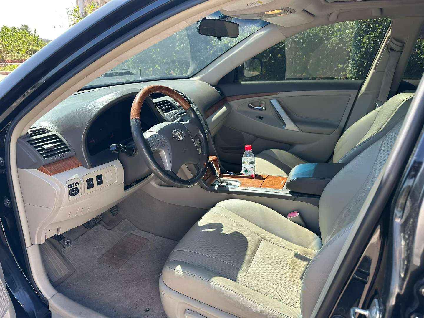 Toyota Camry 2011 2.4L Automatic Top Trim 5