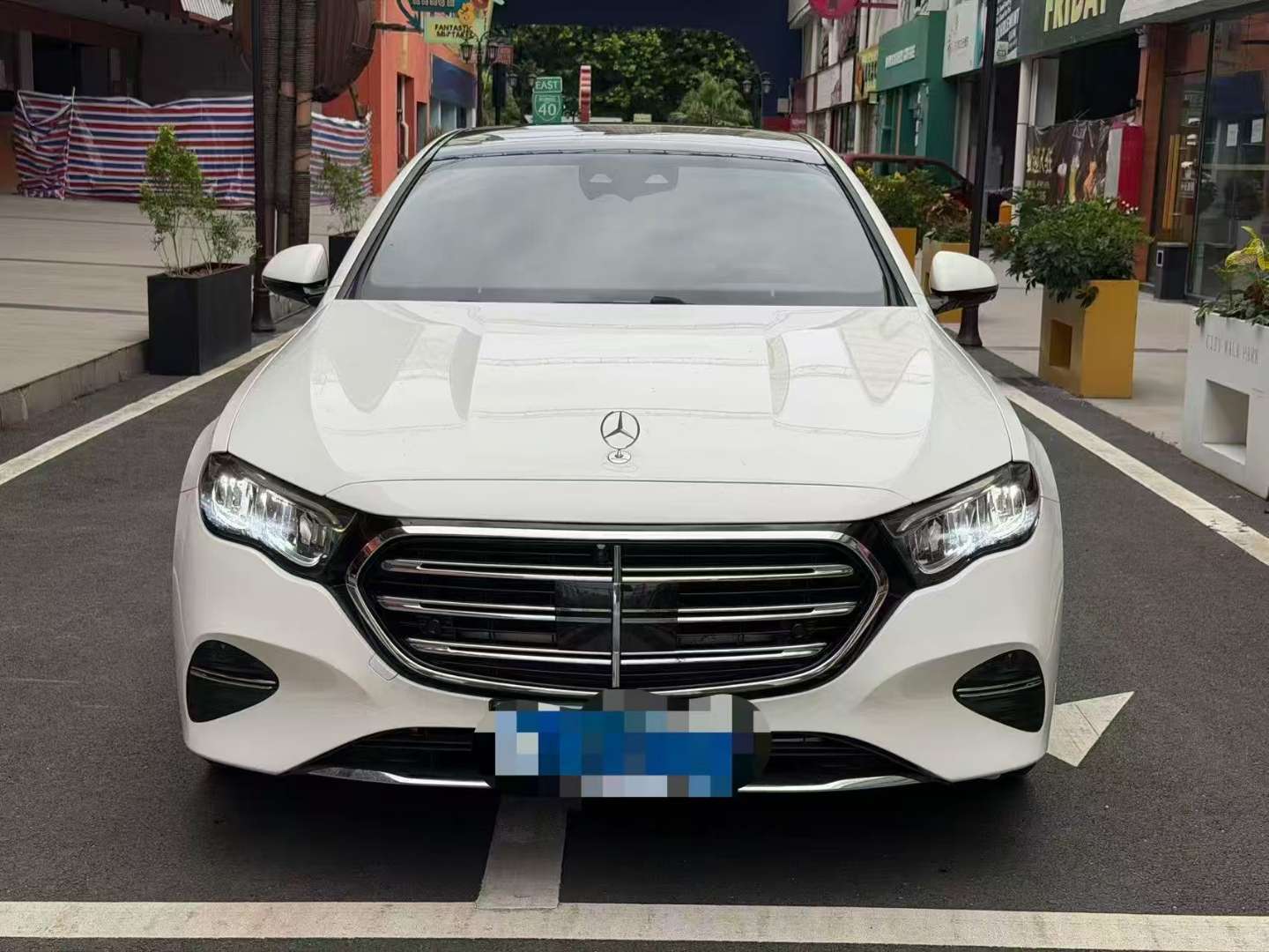Mercedes-Benz E-Class E300L Facelift Sport Luxury 2.0T 2